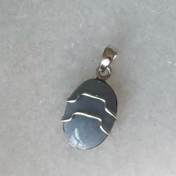 NWOT Sundance Lapping Waves Pendant Owyhee Opal Sterling Silver
